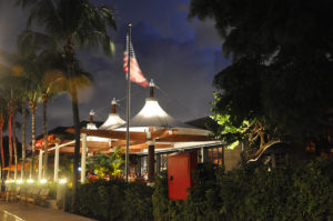 Houston’s Restaurant Outdoor Dining, Pampano, Florida.